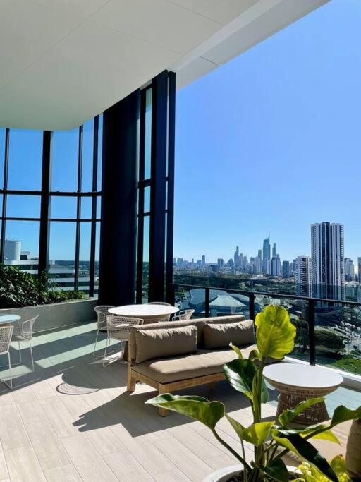 Appartement New Impressive 180° River View 1 Bed Apt With Pool 47F à Gold Coast Extérieur photo