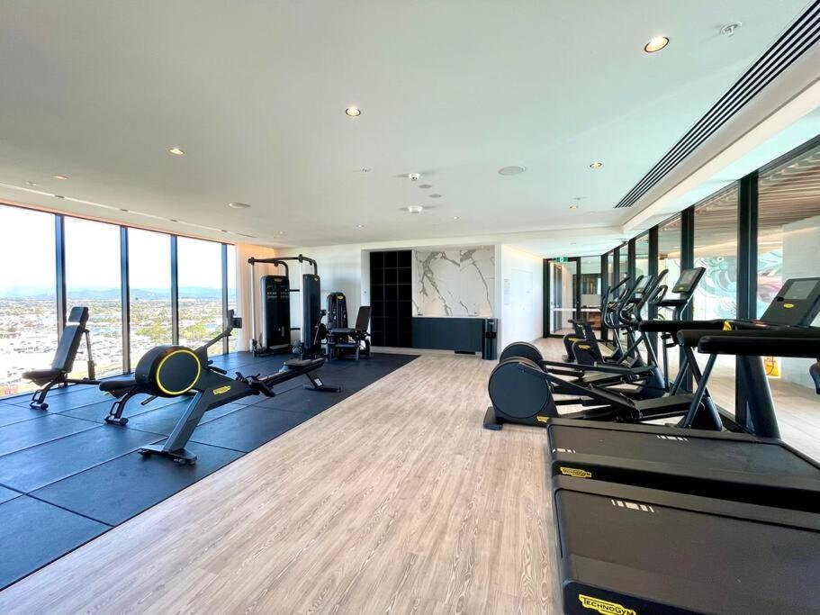 Appartement New Impressive 180° River View 1 Bed Apt With Pool 47F à Gold Coast Extérieur photo