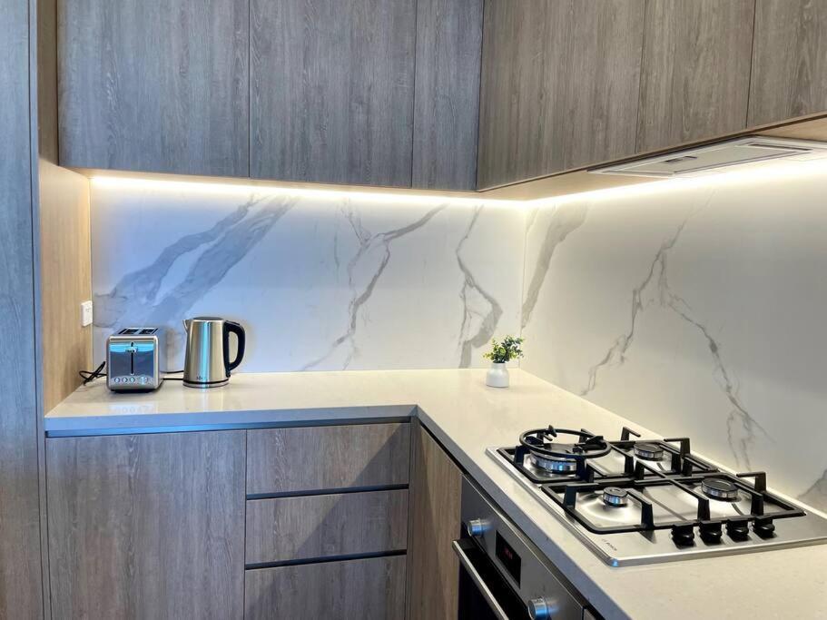 Appartement New Impressive 180° River View 1 Bed Apt With Pool 47F à Gold Coast Extérieur photo